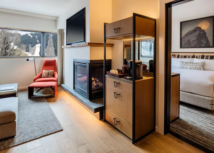 Hotel The Cloudveil, Autograph Collection 4*